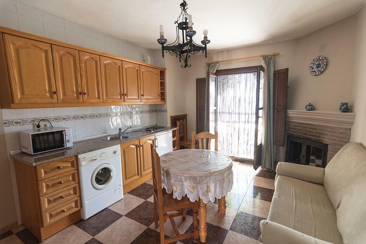 Apartamentos Rurales Las Chimeneas Capileira Extérieur photo