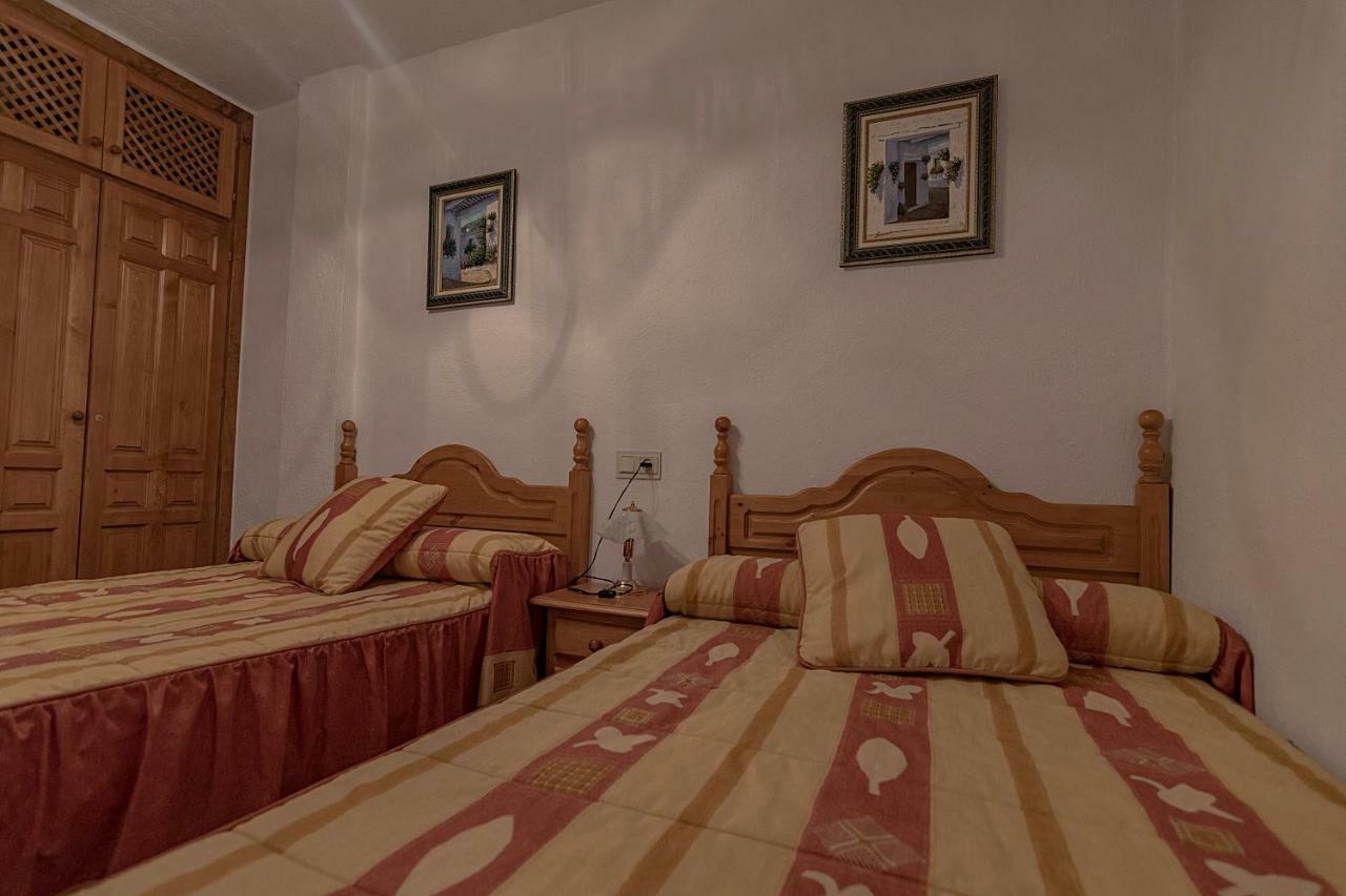 Apartamentos Rurales Las Chimeneas Capileira Extérieur photo